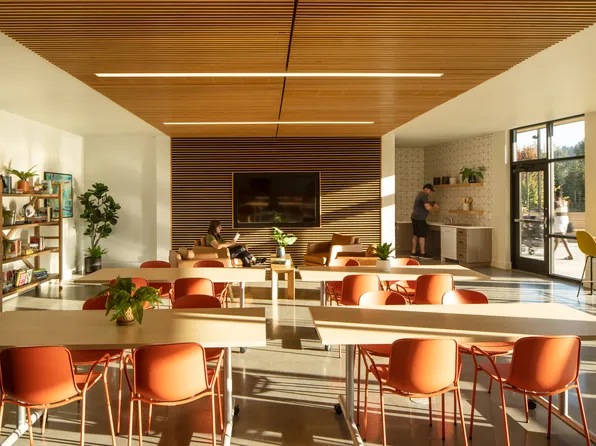 Cathedral Village, 6520 N Salem Ave #79a89154a, Portland, OR 97203