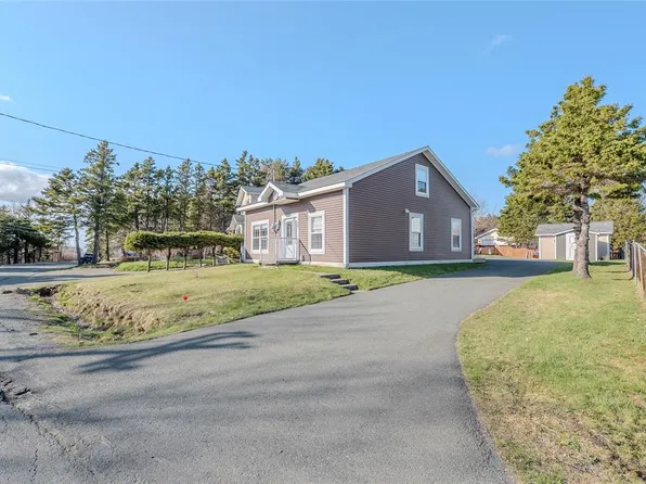 48 Cherry Lane, Conception Bay South, NL A1W3B3