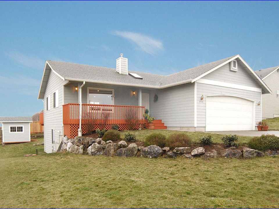 Front of House with Shed