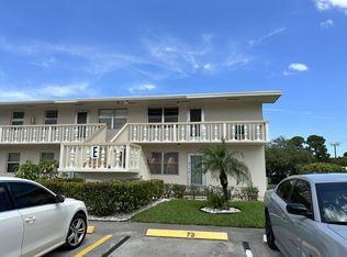 73 Hastings E, West Palm Beach, FL 33417