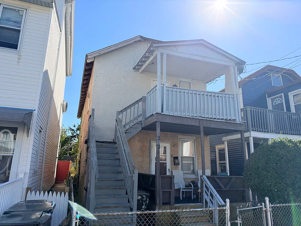2020 Grant Ave #2