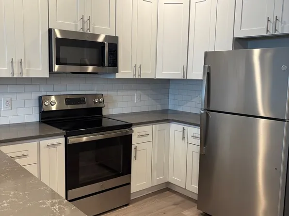 1817-21 N 2nd Street, 1817 N 2nd St #303, Philadelphia, PA 19122