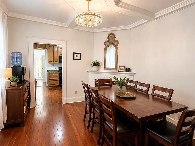 4518 S Tonti St — Photo 2