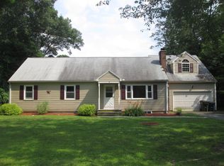 5 Sullivan Dr, Granby, CT 06035