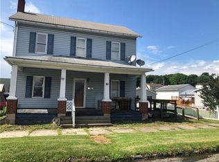 25 Broadway St, Meyersdale, PA 15552
