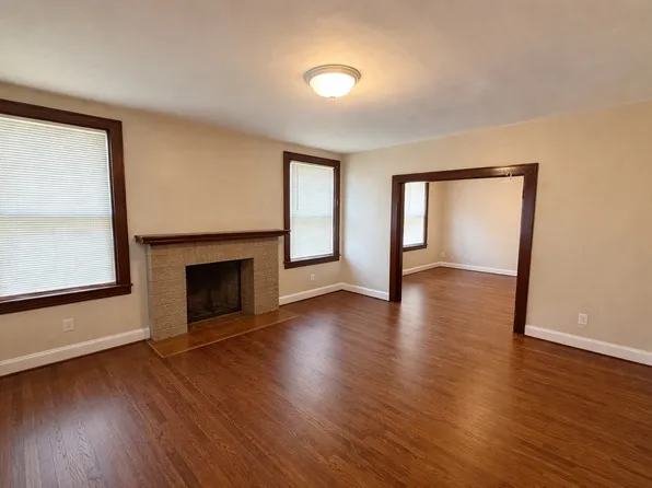 5146 Montgomery Rd APT 2, Cincinnati, OH 45212