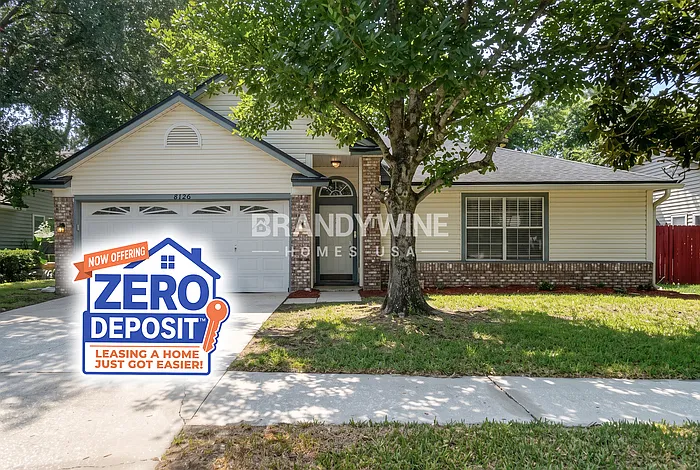 8126 Fieldside Dr W — Photo 1