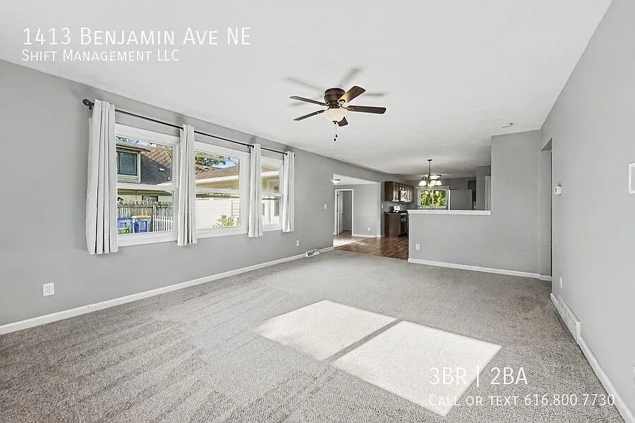 1413 Benjamin - 3 Bedroom — Photo 3