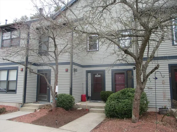 110 Dean St Unit 86, Taunton, MA 02780