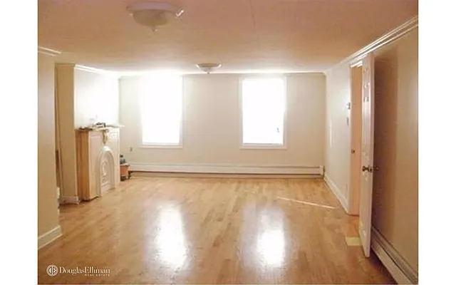 Rented by Douglas Elliman | media 21