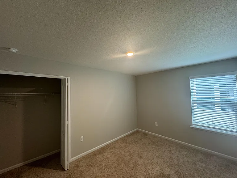 7816 Island Fox Rd — Photo 14