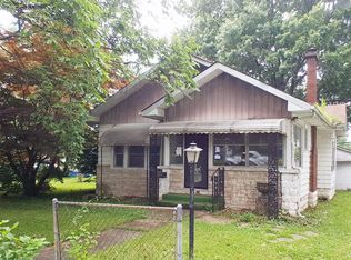 1005 S 14th St, Herrin, IL 62948