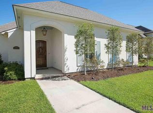 2938 Grand Way Ave, Baton Rouge, LA 70810