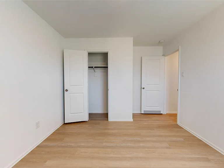 26923 Wilderye Cove Ln — Photo 31