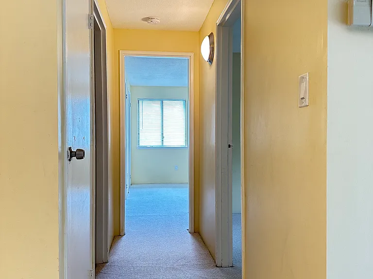 10 Village Hill Ln #7 — Photo 9