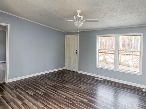5th image of 172 Mallard Ln