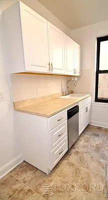 Rented by Oxford Property Group | media 15