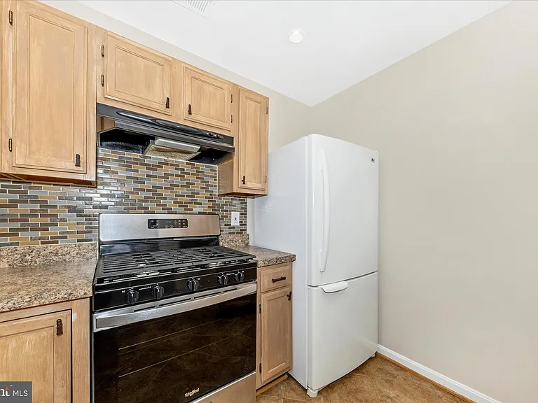 13205 Cloppers Mill Dr #13D — Photo 17