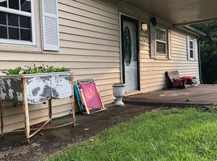 4160 W Main St, Erin, TN 37061