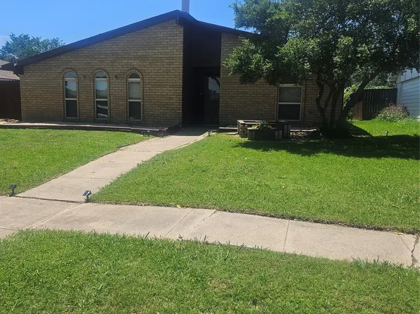 5044 Crawford Dr, The Colony, TX 75056
