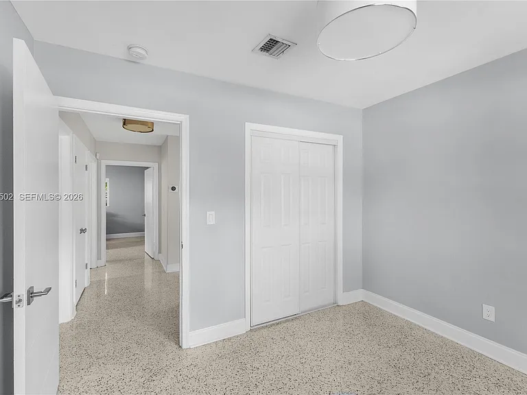340 NE 129th St — Photo 19