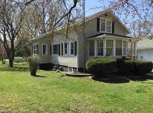 811 2nd Ave, Baraboo, WI 53913