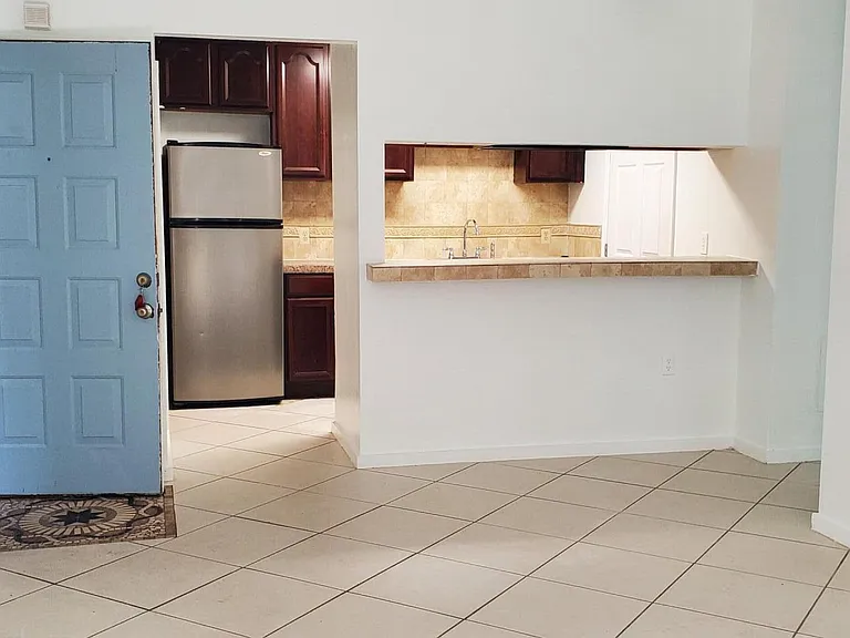 2303 N Congress Ave #12 — Photo 6
