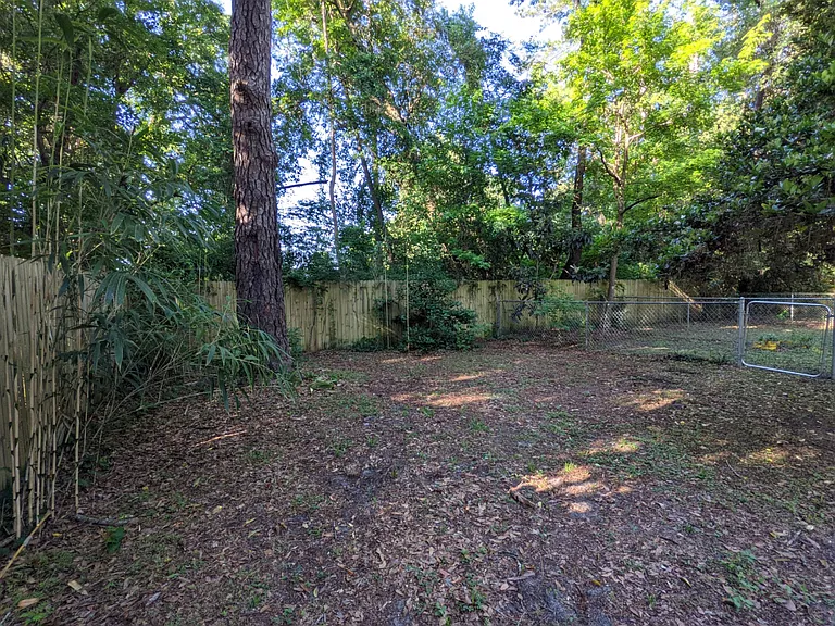 315 NW 19th Ln #1 — Photo 13