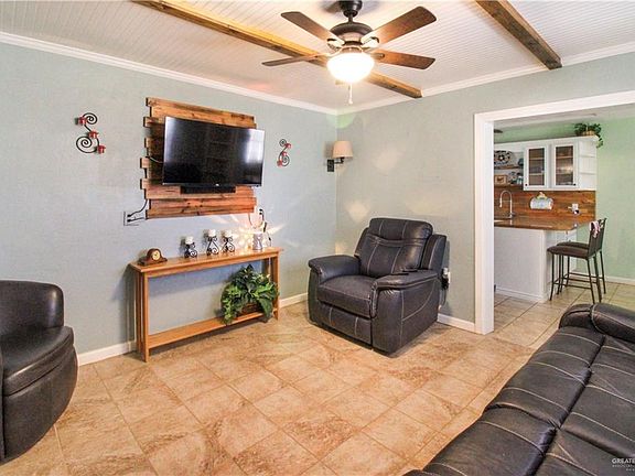 2nd image of 6105 Western Rd