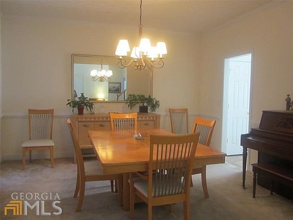 3rd image of 1221 Fox Creek Dr