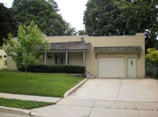 507 N Alfred Ave, Elgin, IL 60123