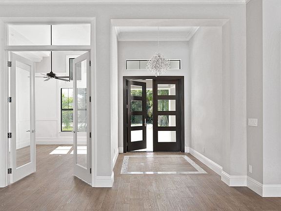 5th image of 1462 River Club Dr