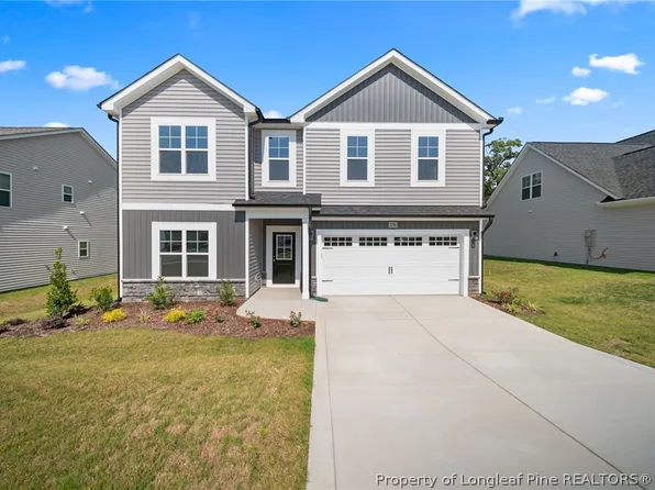 178 Brickendon Ln, Raeford, NC 28376