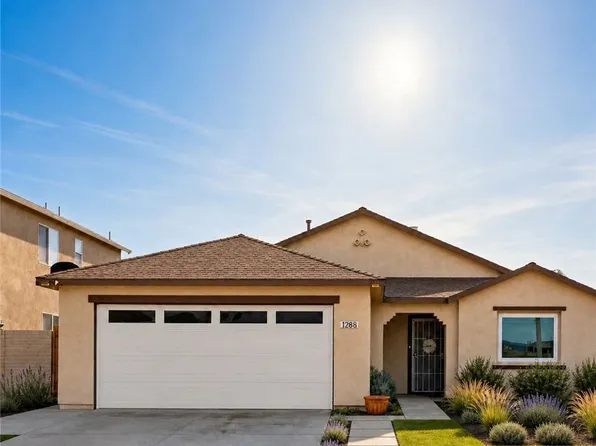 11961 Luna Rd, Victorville, CA 92392
