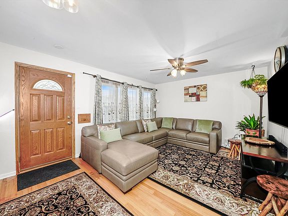 4th image of 5759 W Berenice Ave