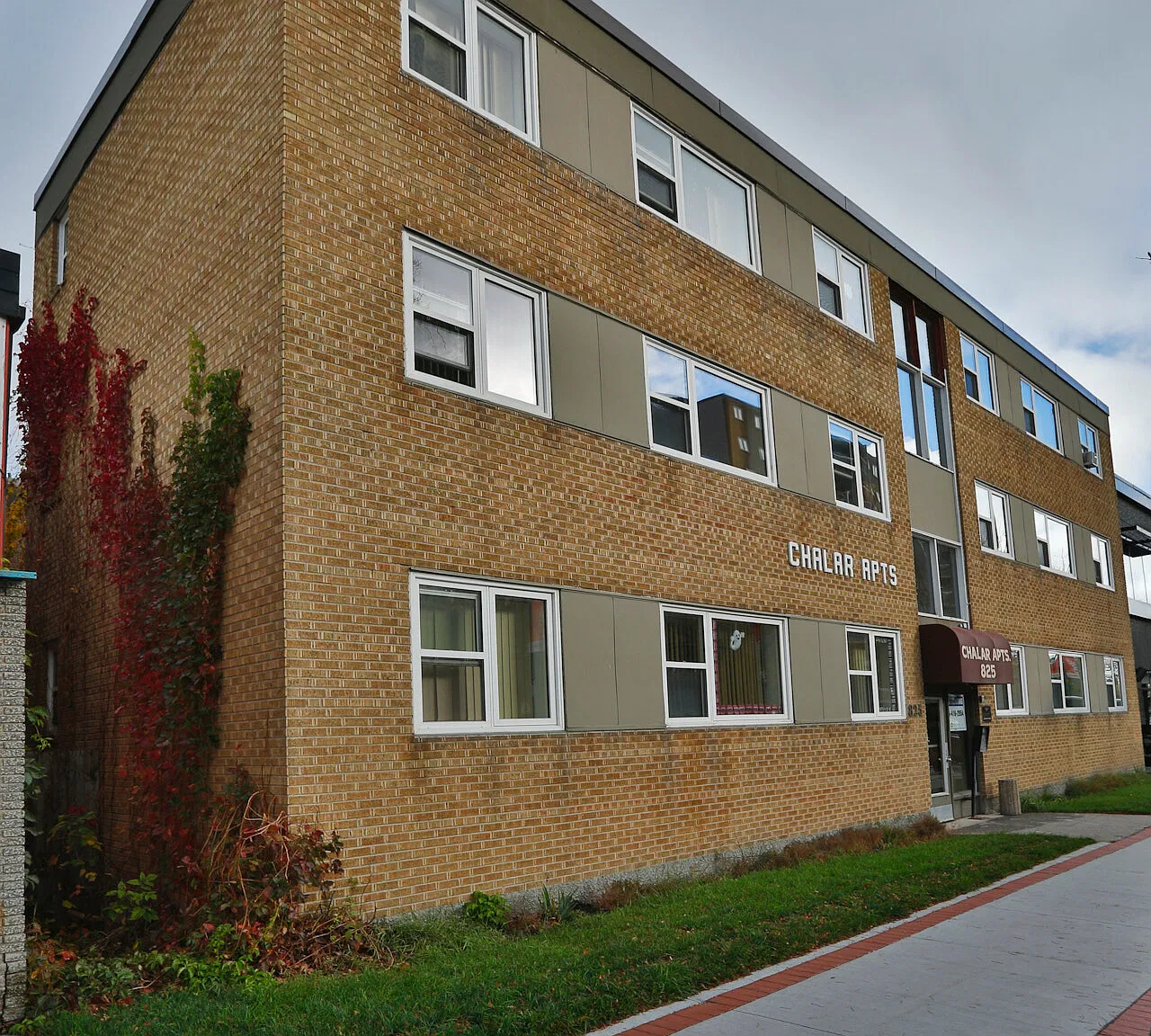 Chalar Apartments — Photo 4