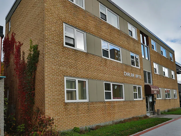 825 Corydon Ave — Photo 4