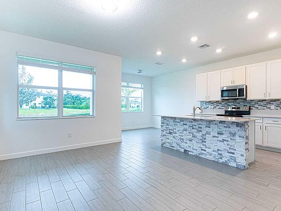 5th image of 4830 Navali Drive