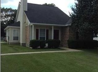 10639 Sugar Pine Dr, Greenwell Springs, LA 70739