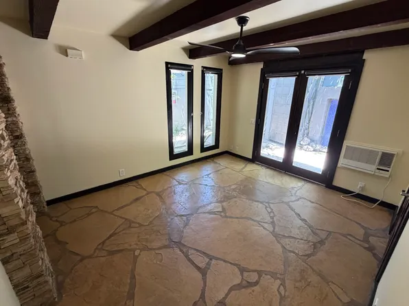 448 E Cottonwood Rd, Palm Springs, CA 92262