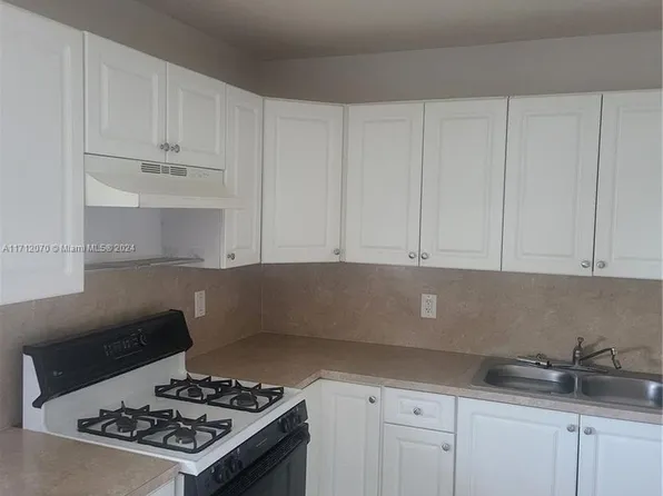 211 N Federal Hwy #B, Lake Worth, FL 33460