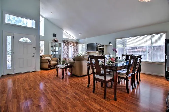 3238 Orange St photo 1