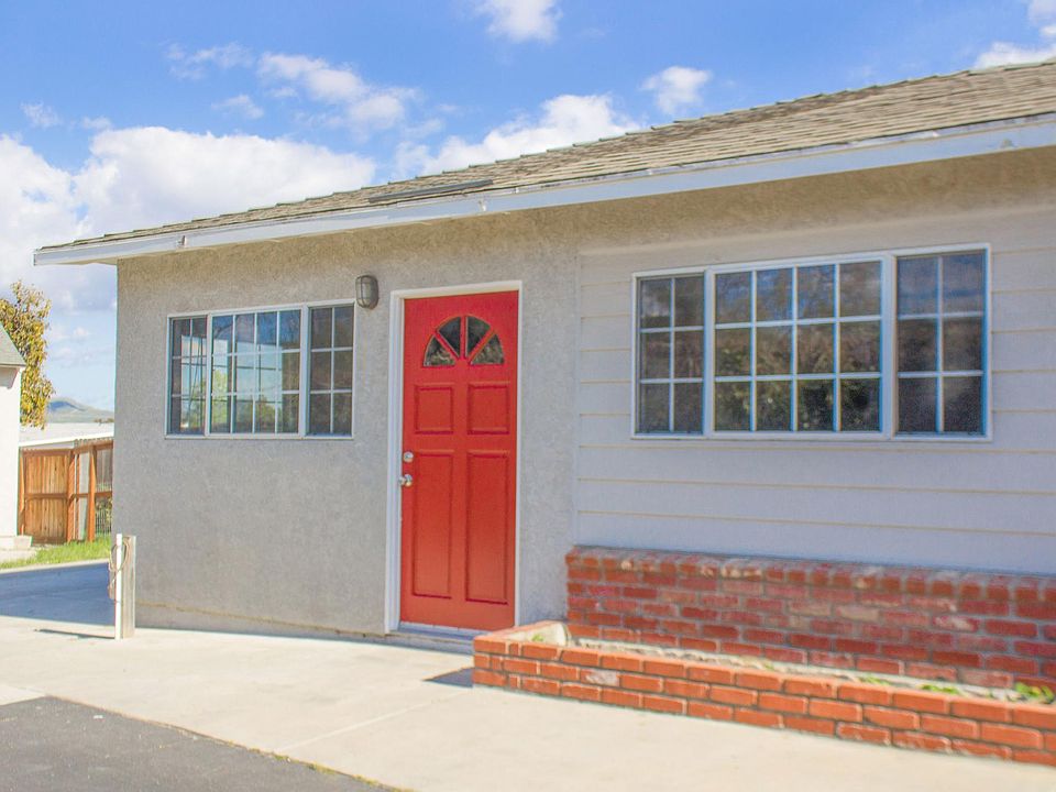 1st image of 182 Anacapa Dr #B