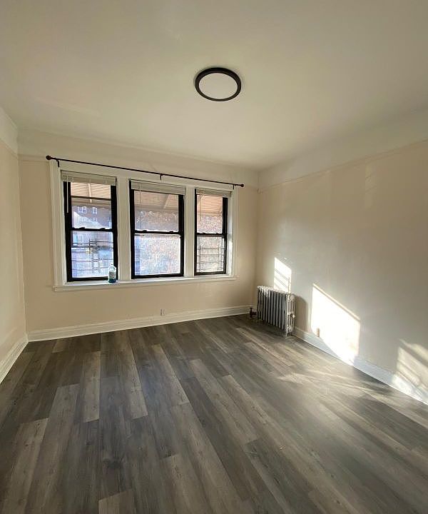 1st image of 1424 Leland Ave #2R