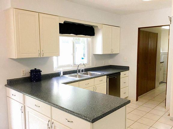 Second view of kitchen