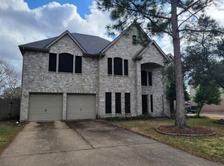 3715 Pinehurst Dr, Pearland, TX 77581
