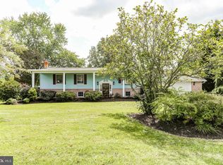 15 Donald St, Shermans Dale, PA 17090