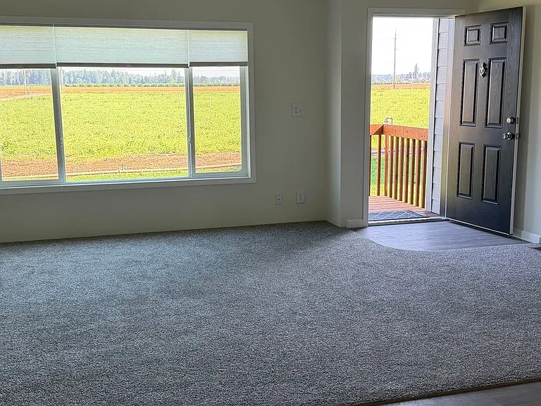 10042 Shaff Rd SE — Photo 10