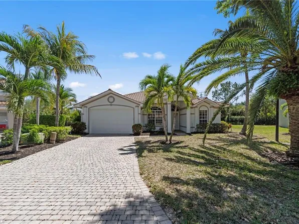 9623 Springlake CIR, ESTERO, FL 33928