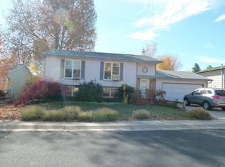 824 W Oak Ct, Louisville, CO 80027
